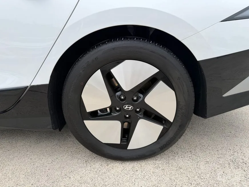 Hyundai Ioniq6