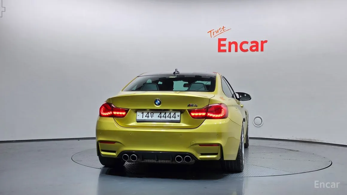 BMW M4