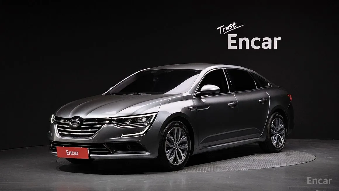 Renault SM6