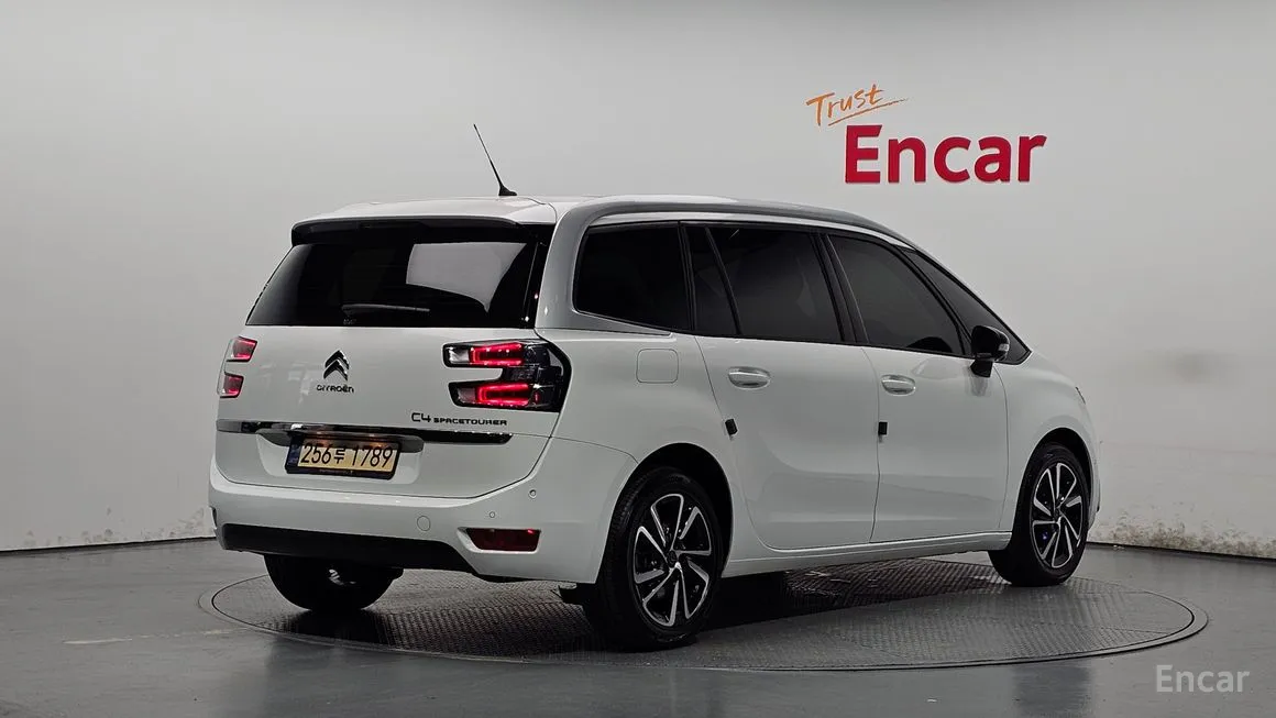 Citroen-DS C4 SpaceTourer