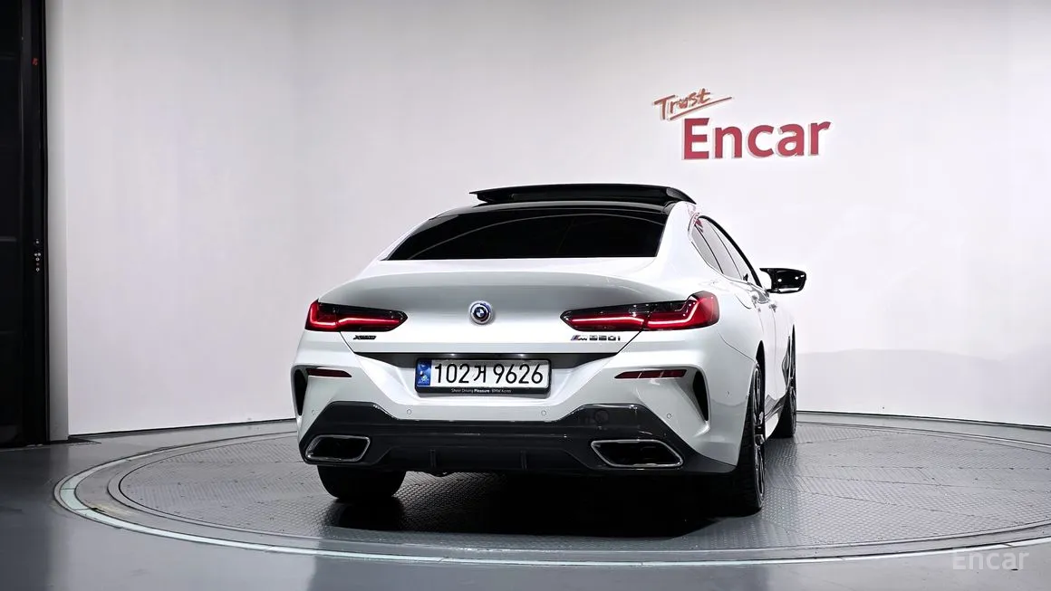 BMW 8-Series