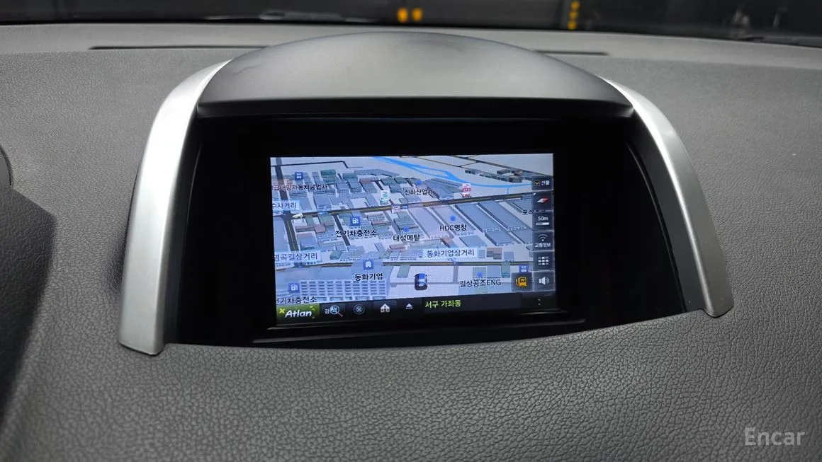Renault QM5