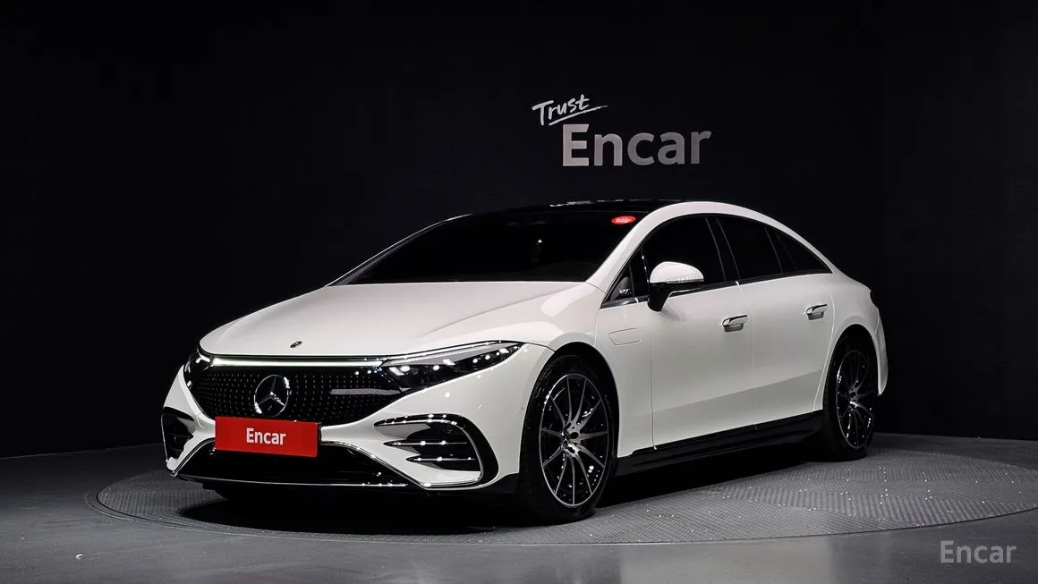 Mercedes-Benz EQS
