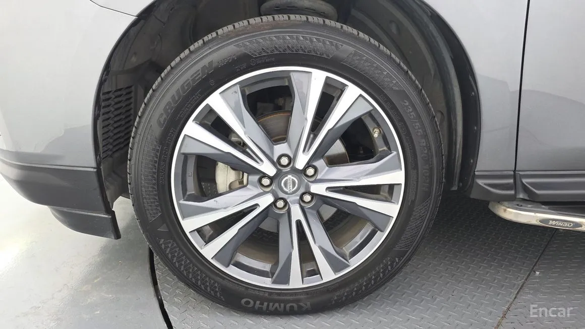 Nissan Pathfinder
