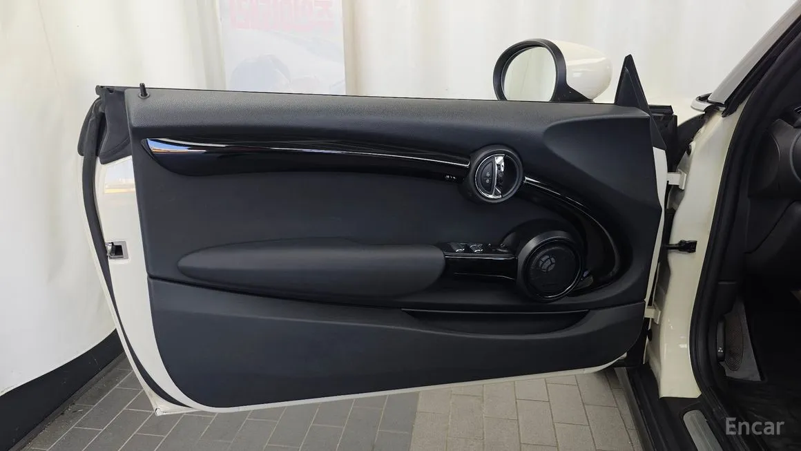 Mini Cooper Convertible