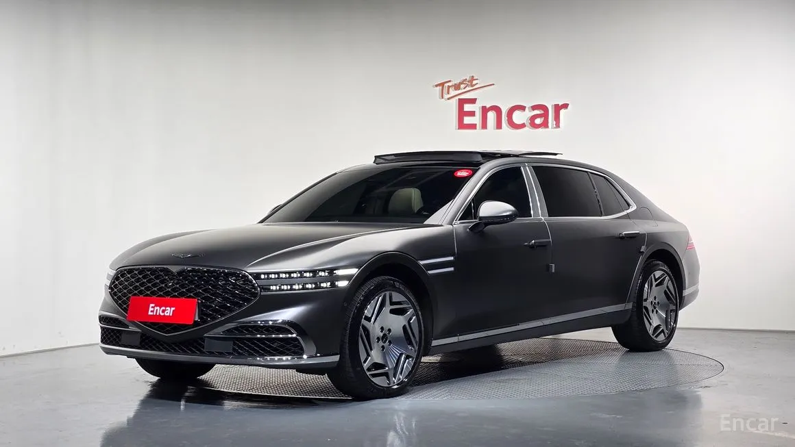 Genesis G90