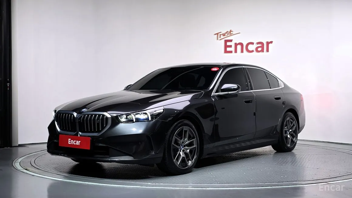 BMW i5