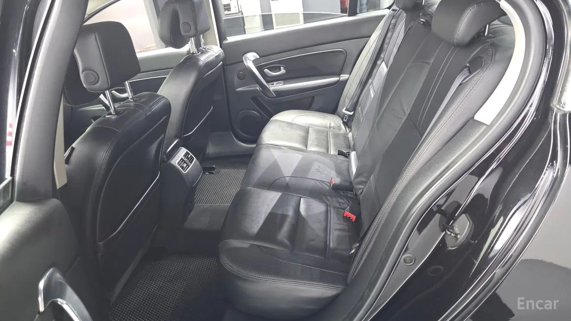 Renault SM5