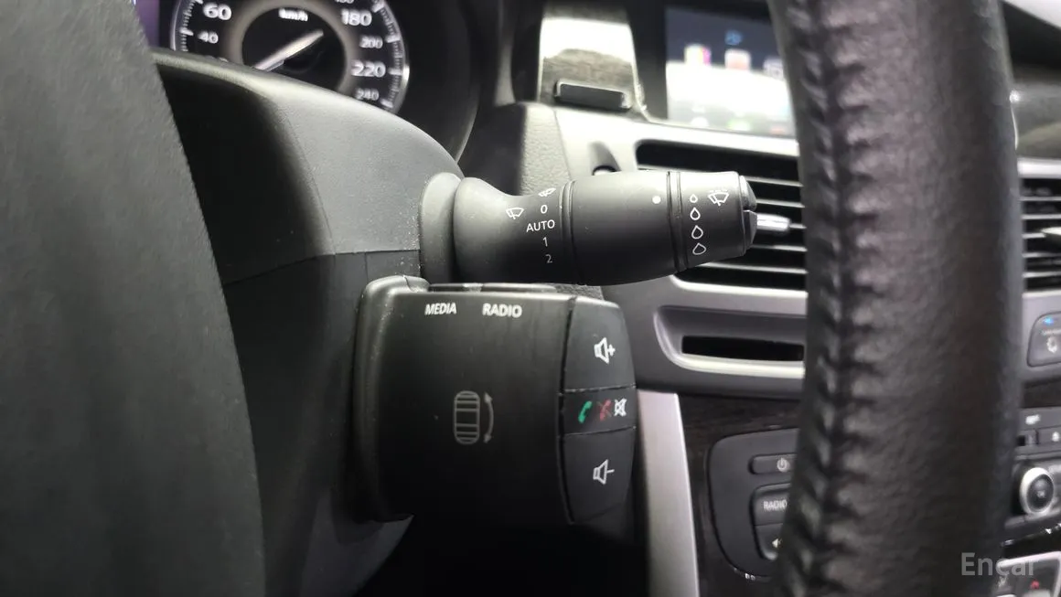 Renault SM5
