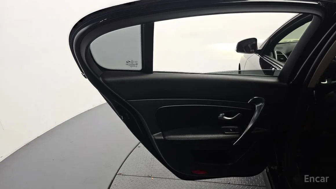 Renault SM5