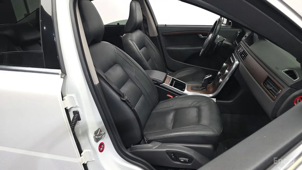 Volvo S80
