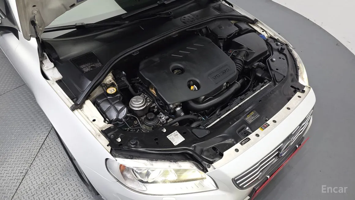 Volvo S80