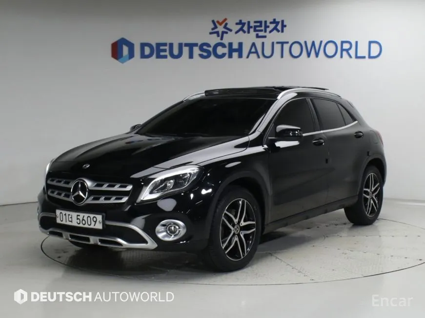 Mercedes-Benz GLA-Class