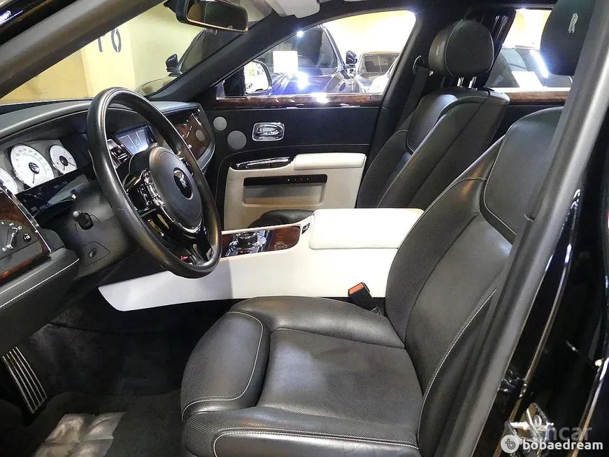 Rolls-Royce Ghost