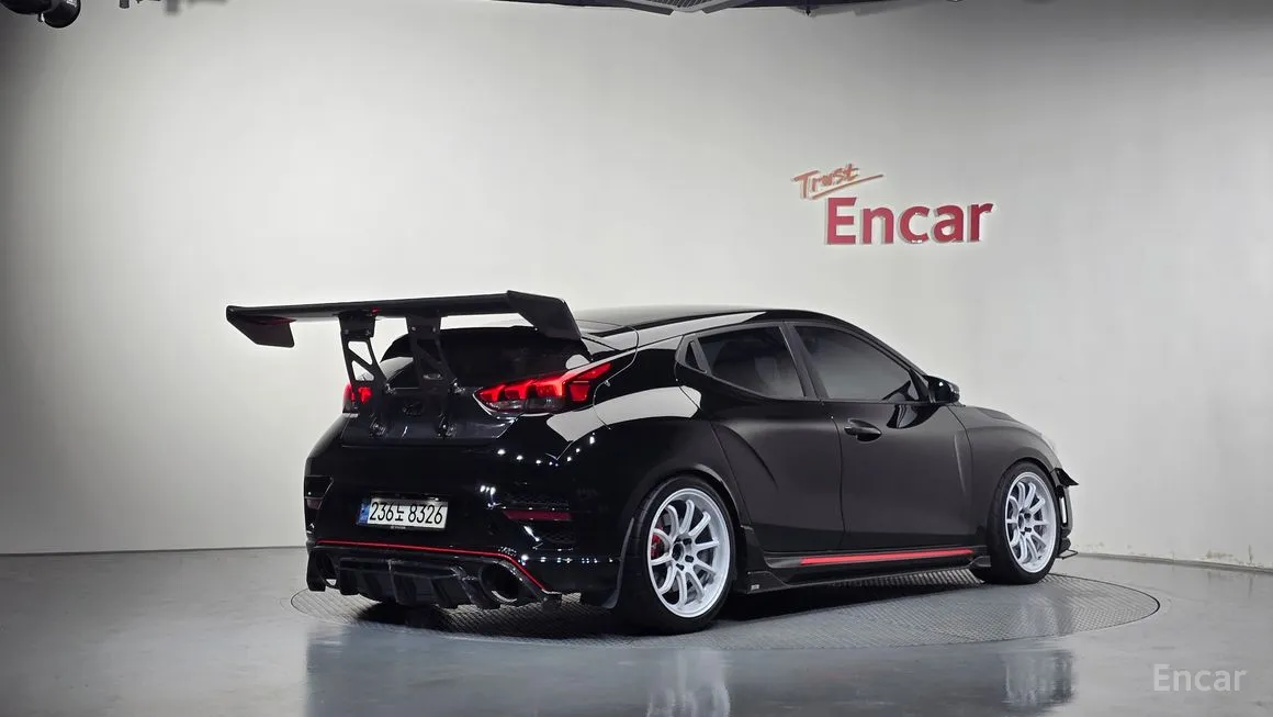 Hyundai Veloster