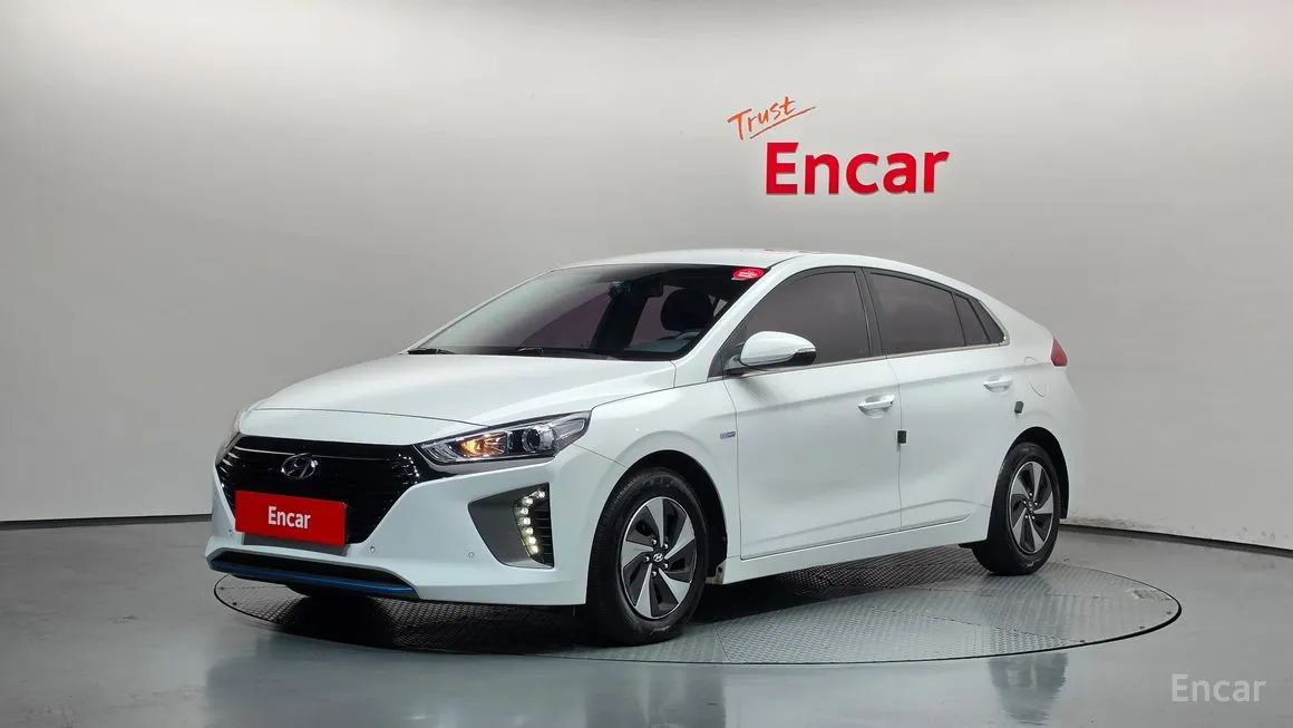 Hyundai Ioniq