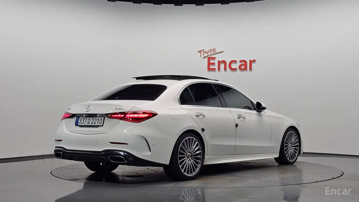 Mercedes-Benz C-Class
