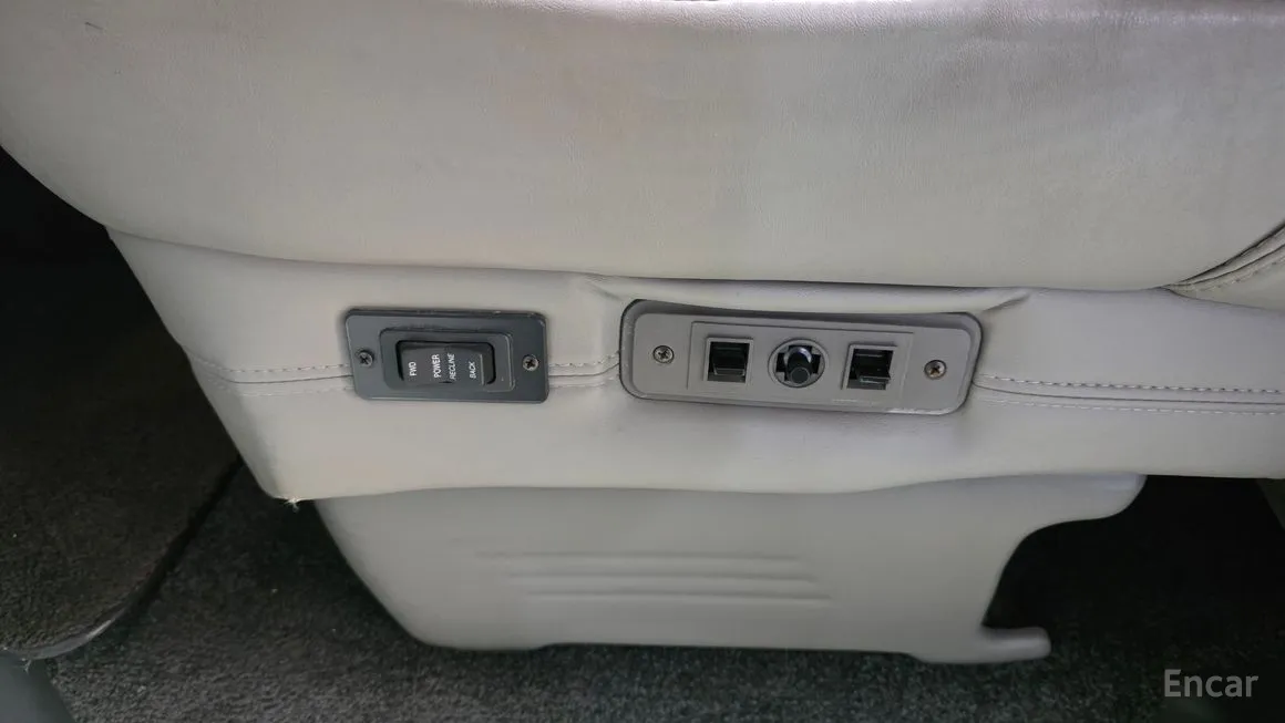Chevrolet Express Van