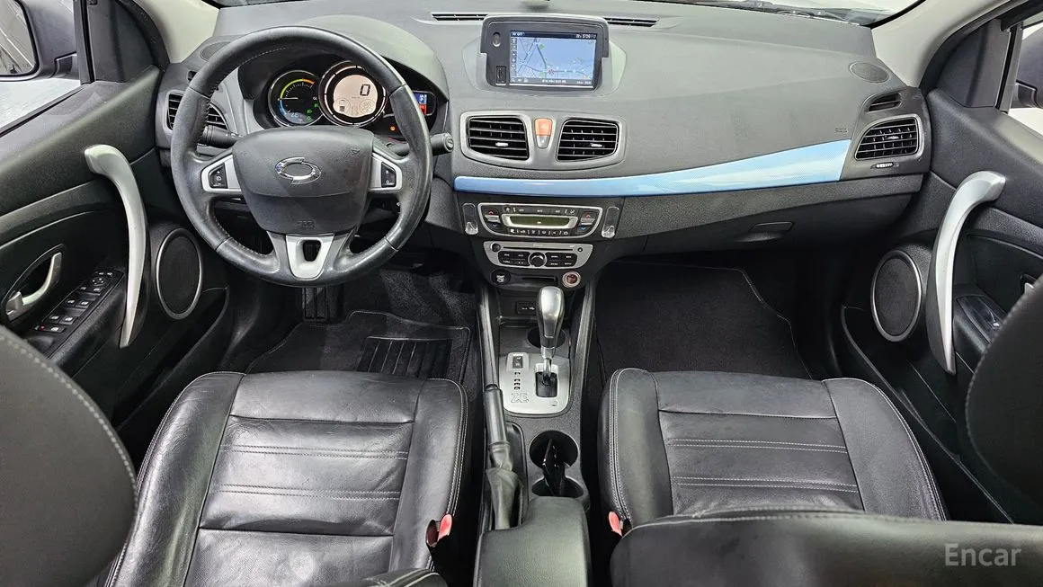 Renault SM3