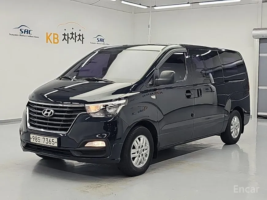 Hyundai Starex