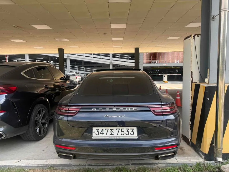 Porsche Panamera
