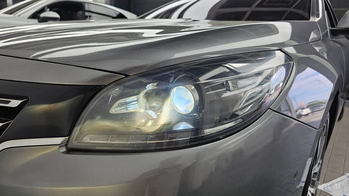 Renault SM7