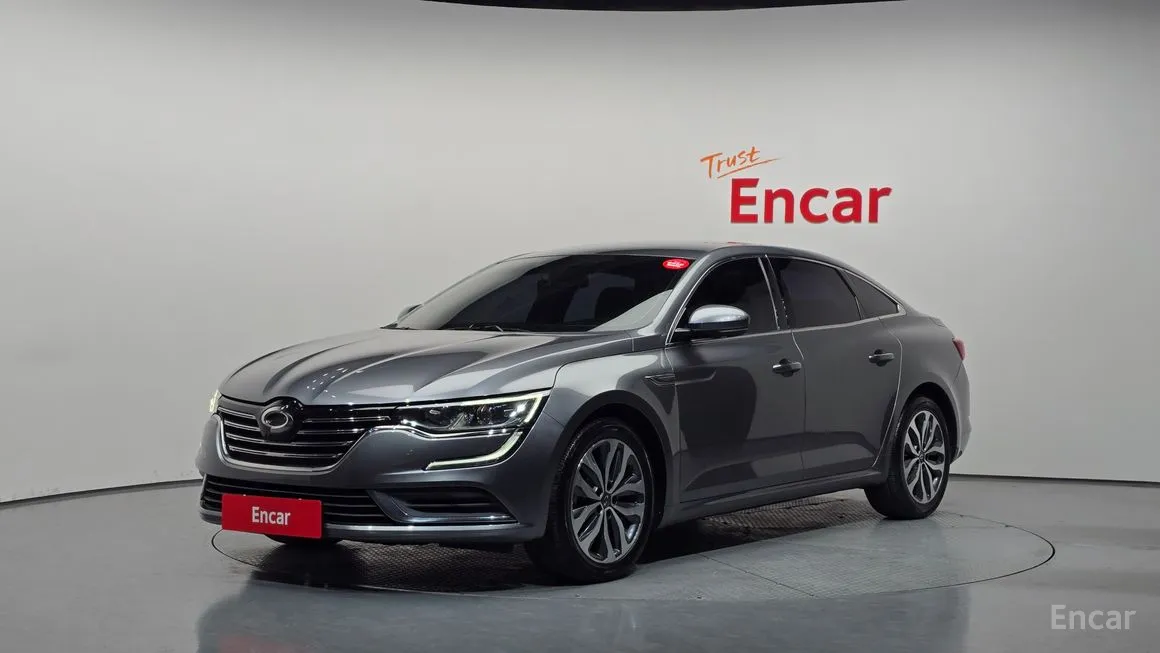 Renault SM6