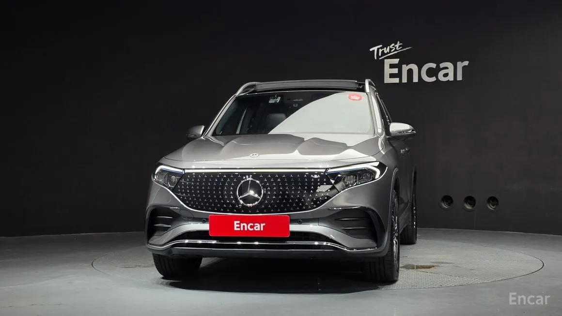 Mercedes-Benz EQB