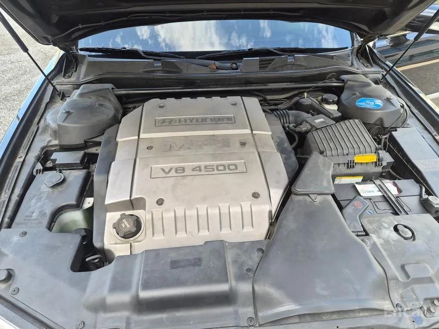 Hyundai Equus