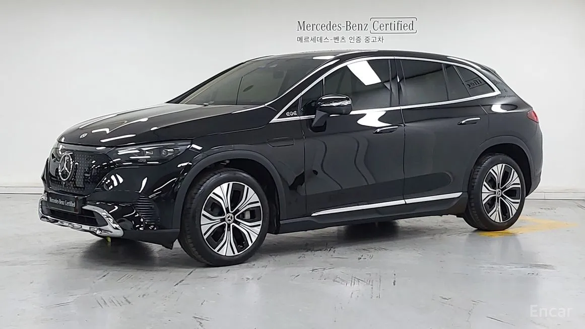 Mercedes-Benz EQE