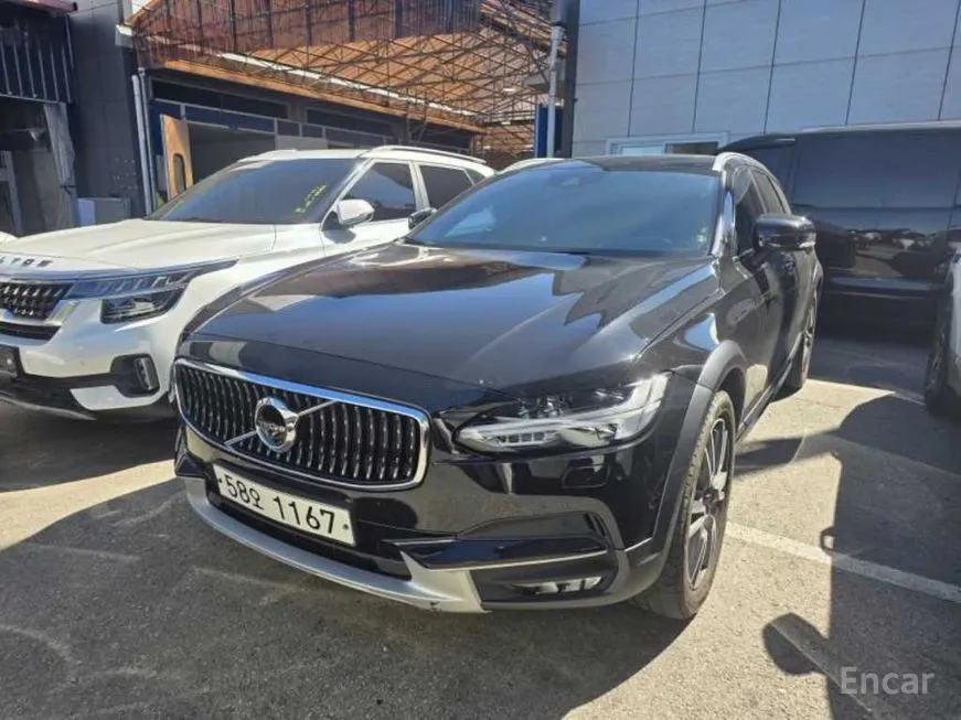 Volvo V90
