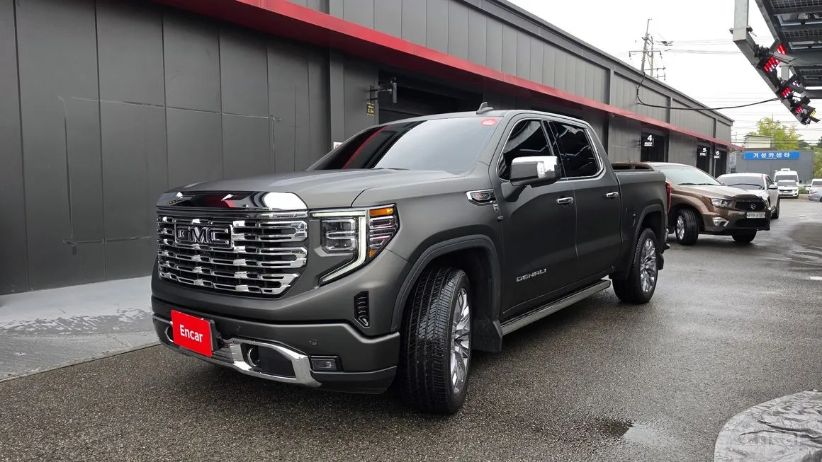 GMC Sierra