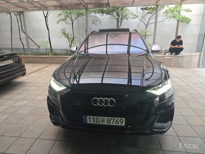 Audi SQ8