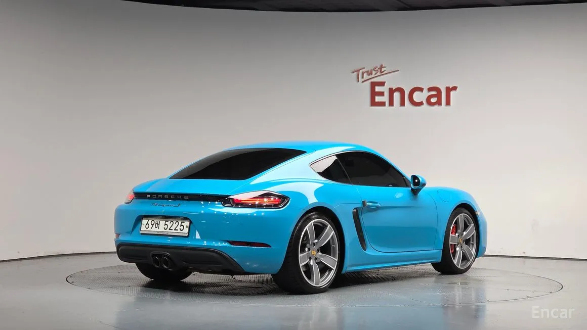 Porsche 718
