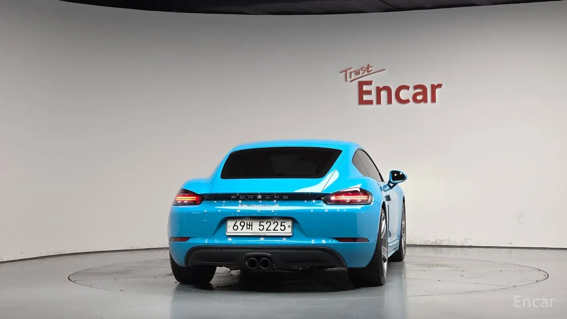 Porsche 718