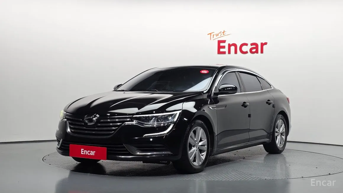 Renault SM6