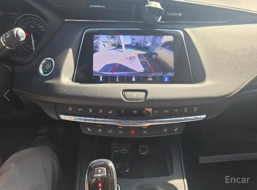 Cadillac XT4