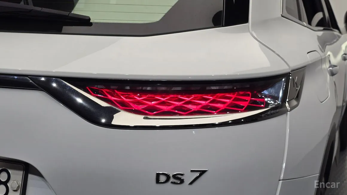 Citroen-DS DS7