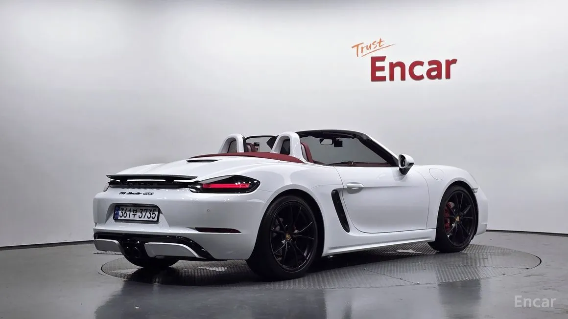 Porsche 718