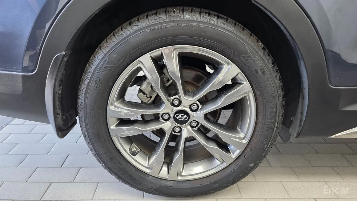 Hyundai Maxcruz