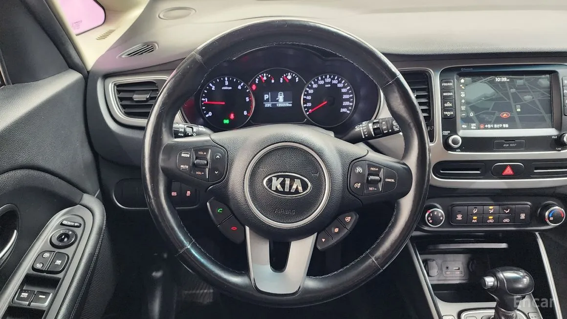Kia Carens