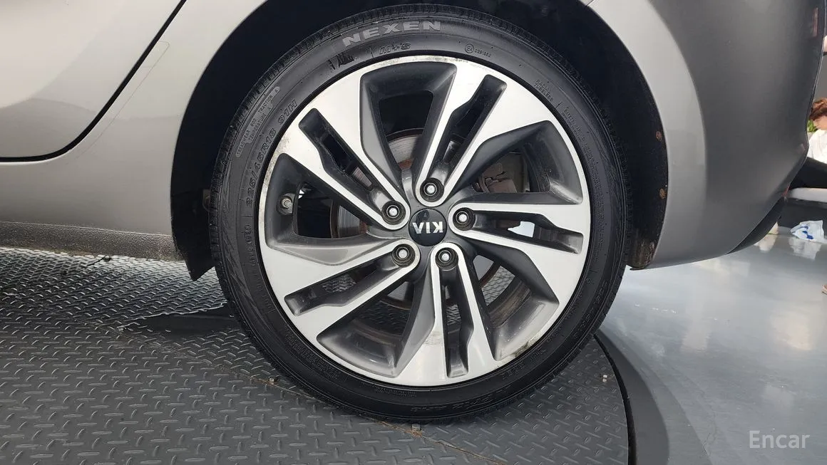 Kia Carens