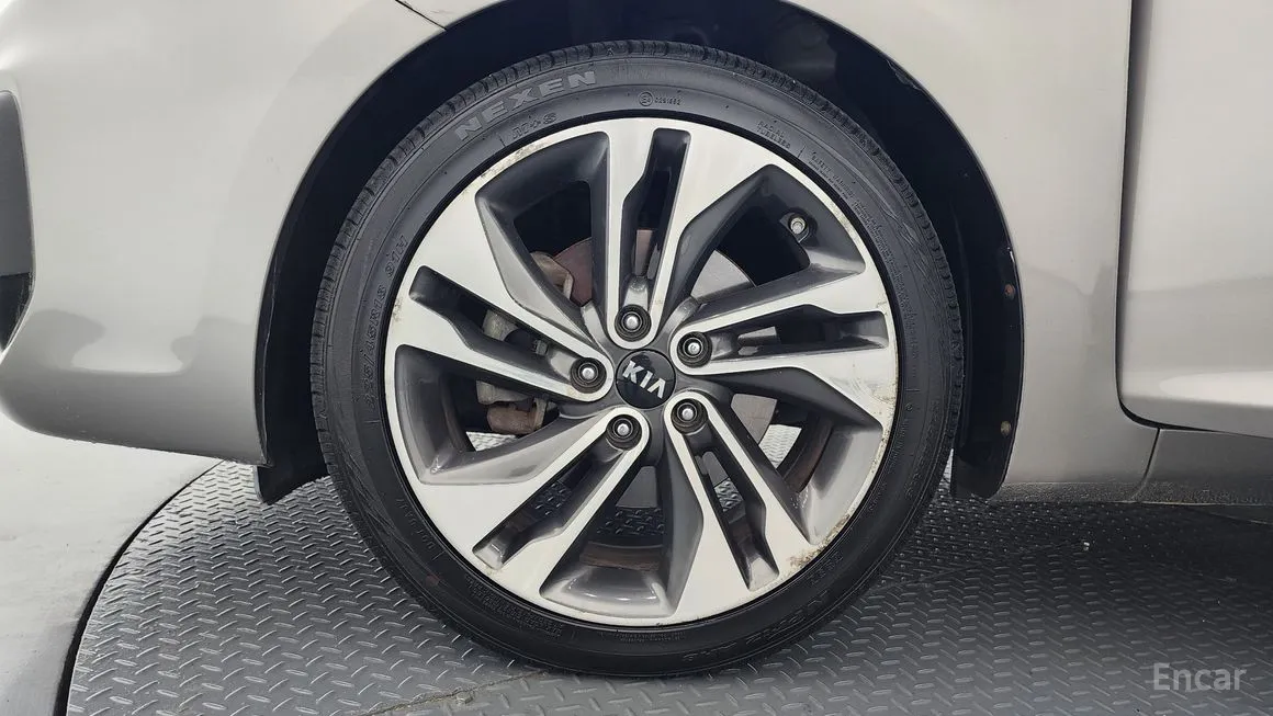 Kia Carens