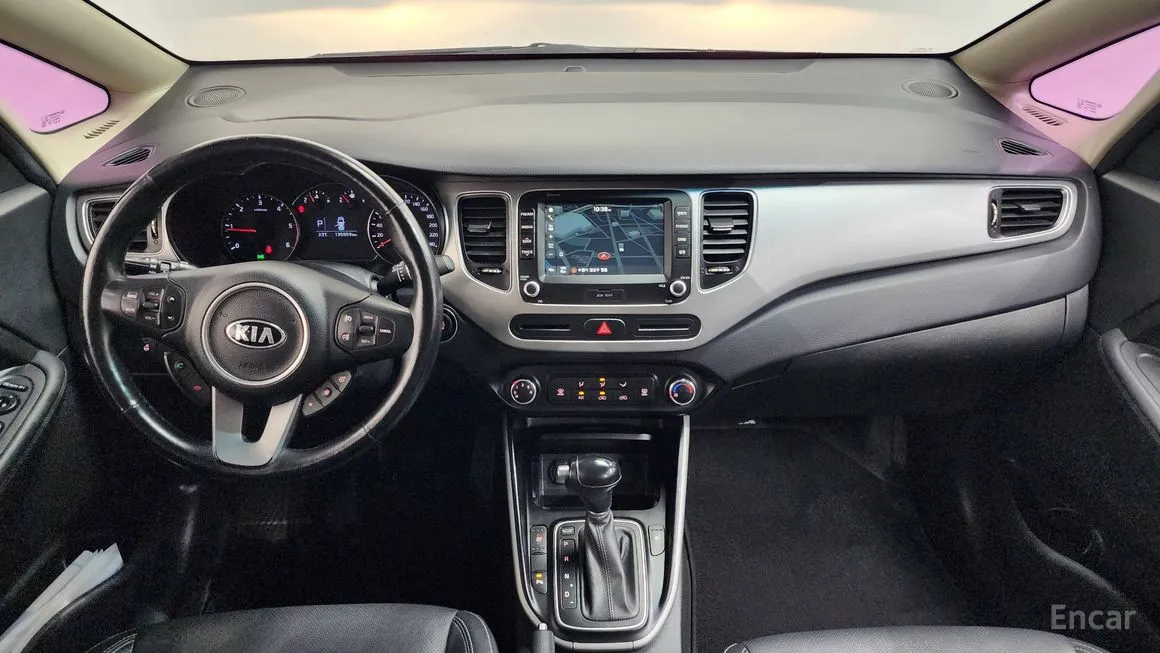 Kia Carens