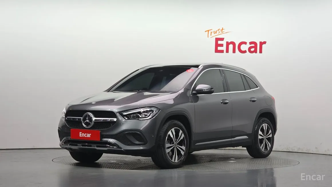 Mercedes-Benz GLA-Class