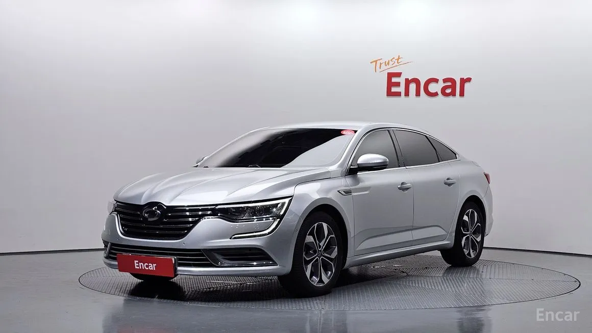 Renault SM6