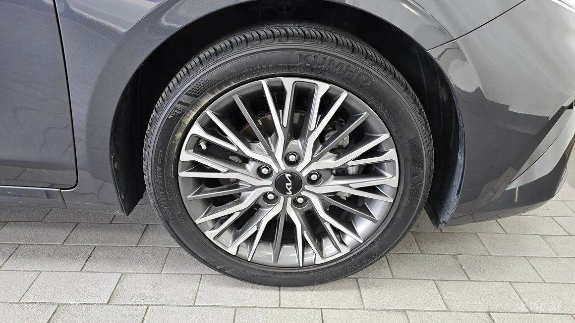 Kia K3