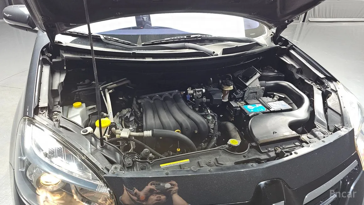Renault QM5
