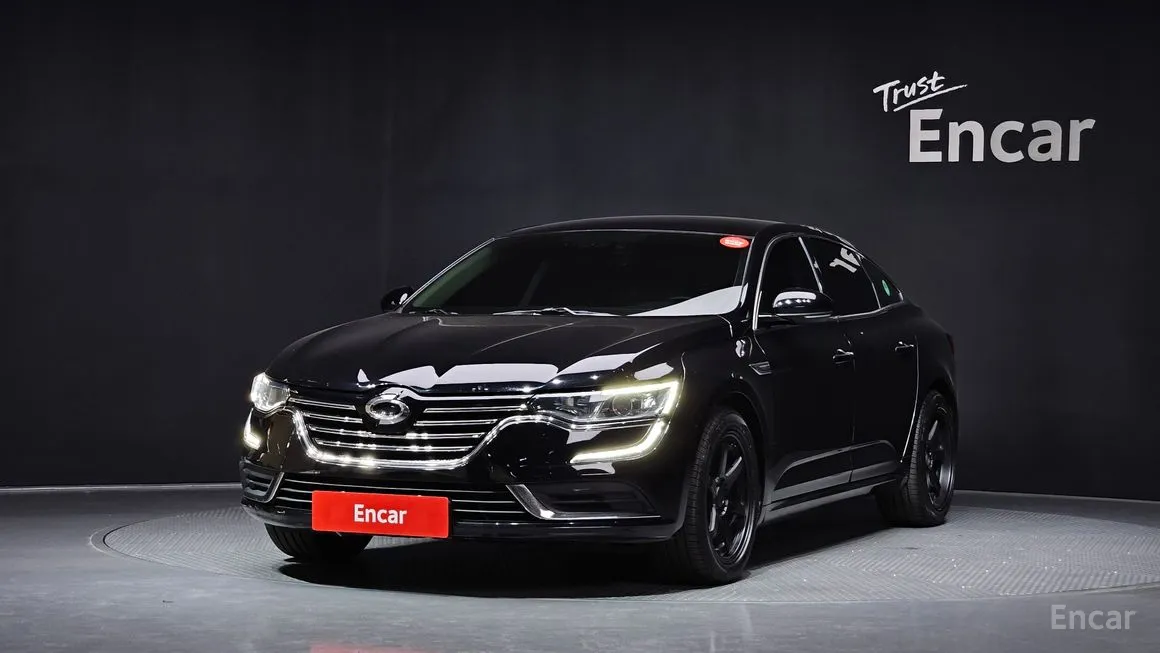 Renault SM6