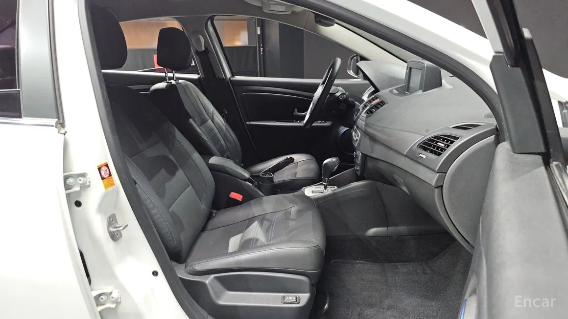 Renault SM3